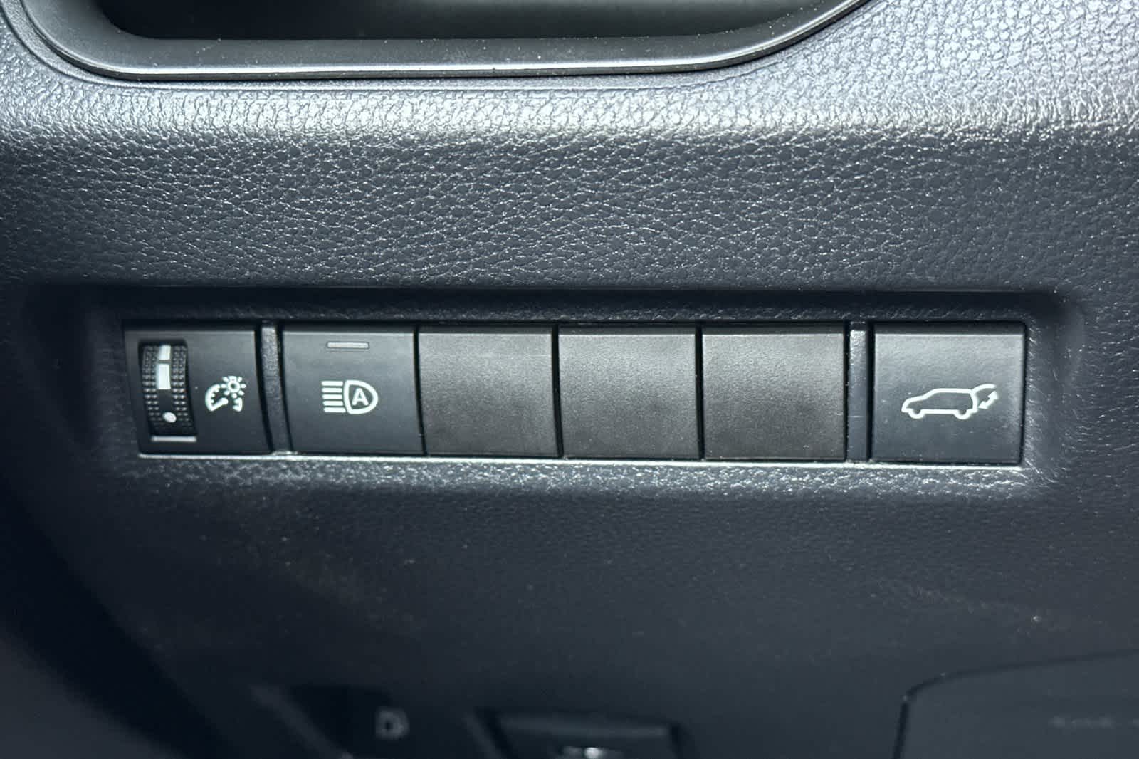 Thumbnail: 2022 Toyota RAV4 - 30