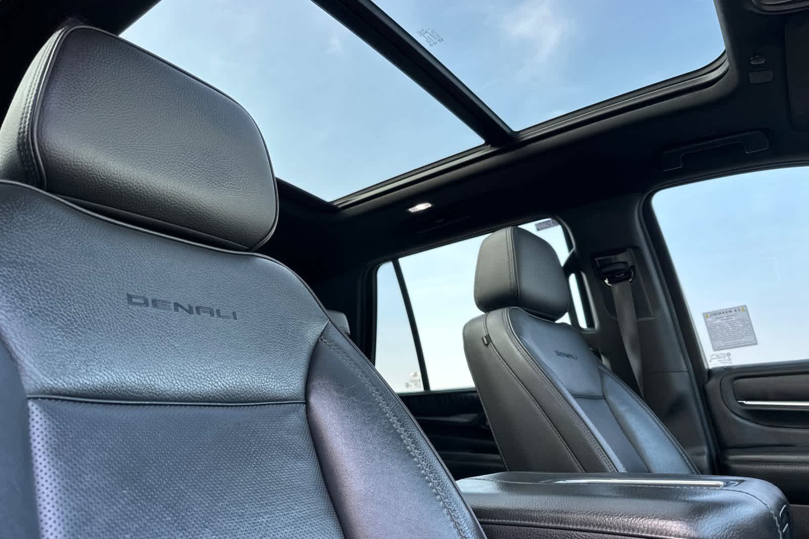 Thumbnail: 2021 GMC Yukon - 18