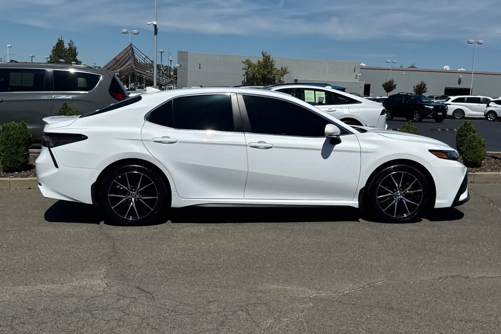 Thumbnail: 2024 Toyota Camry - 6