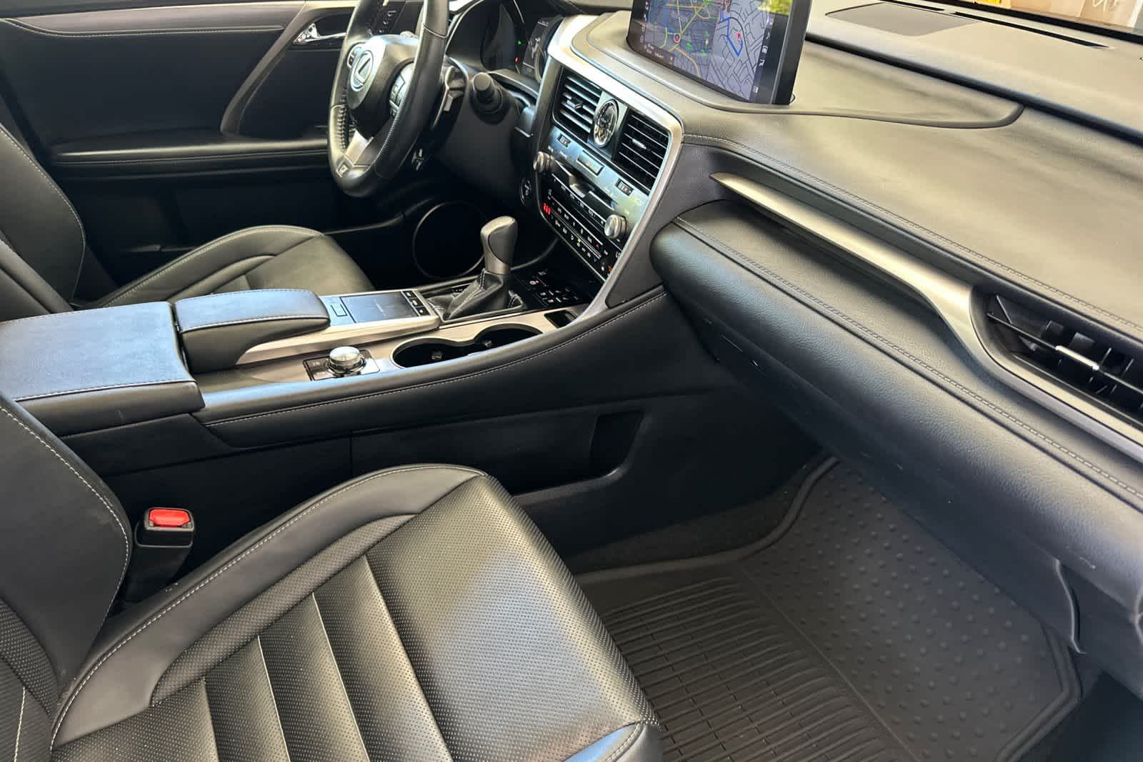 Thumbnail: 2021 Lexus RX - 17