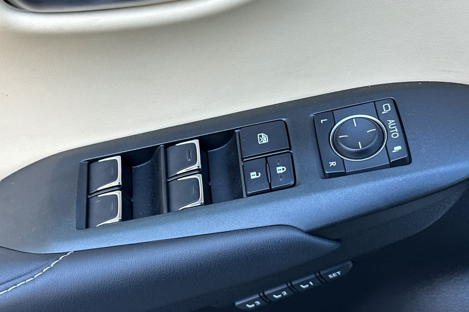 Thumbnail: 2019 Lexus NX - 13