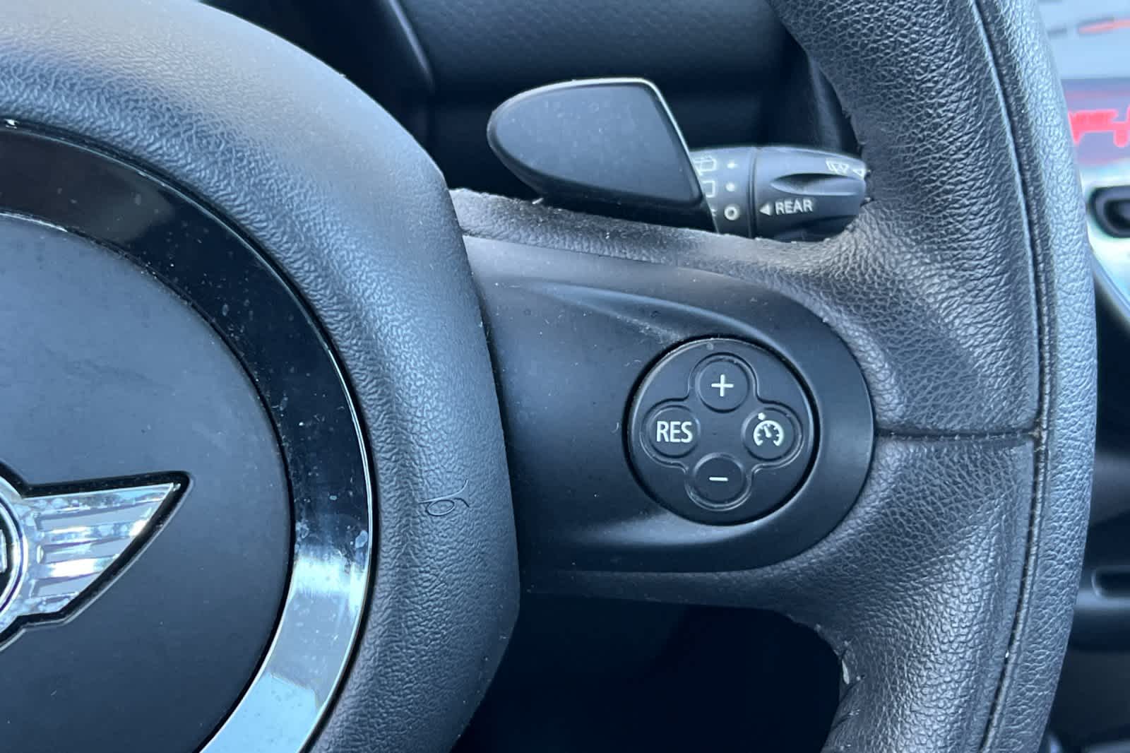 Thumbnail: 2014 MINI Cooper Countryman - 25