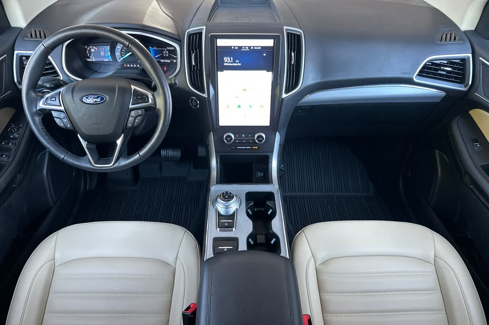 Thumbnail: 2021 Ford Edge - 3