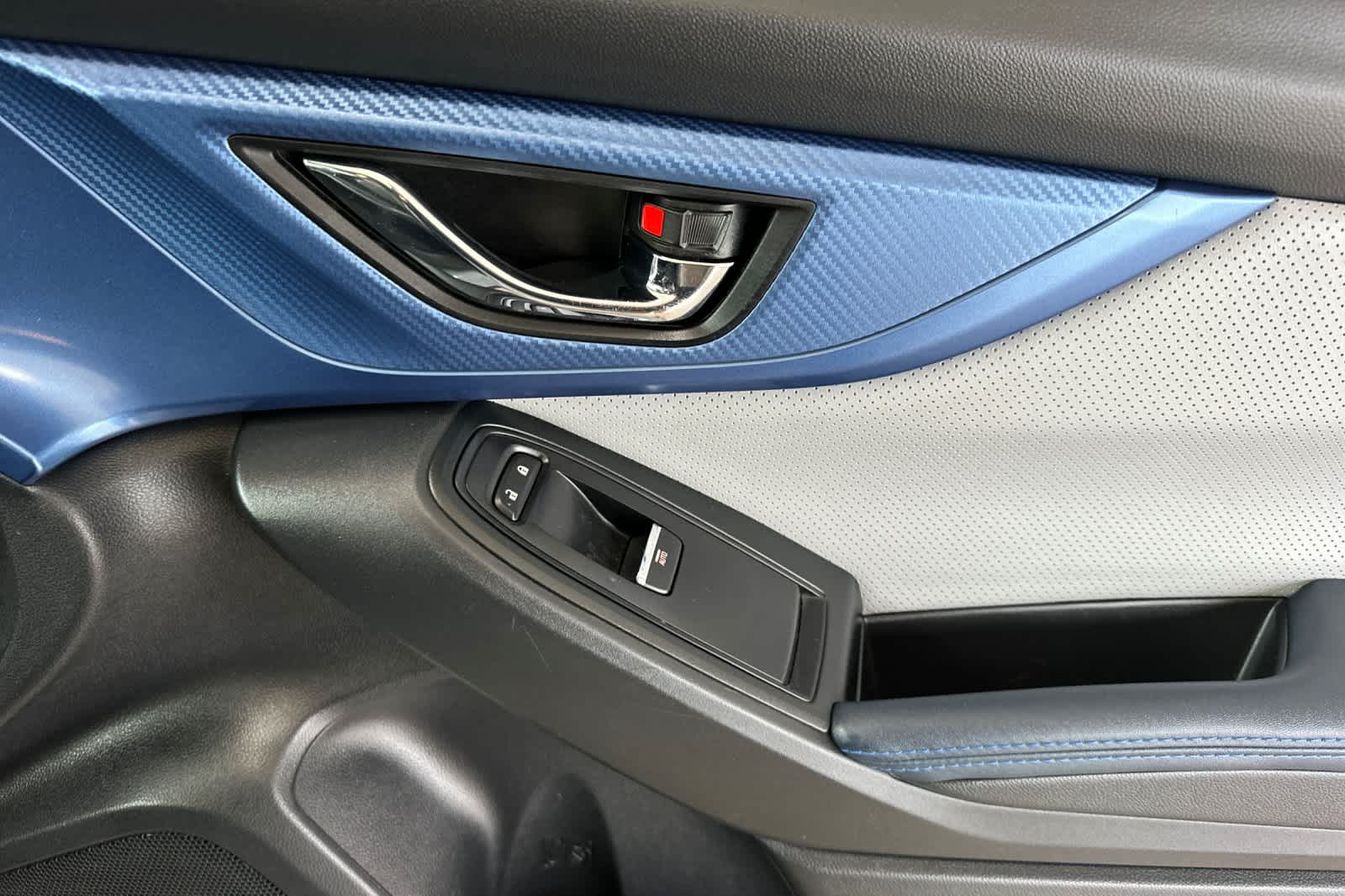 Thumbnail: 2023 Subaru Crosstrek - 18