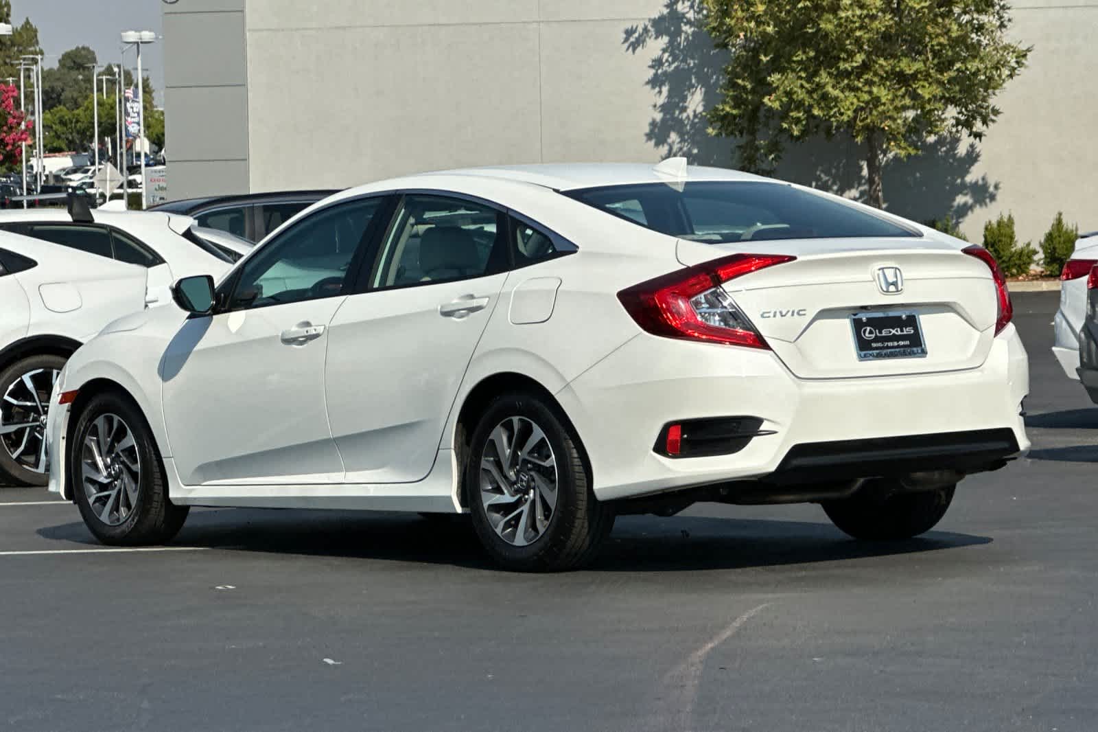 Thumbnail: 2017 Honda Civic - 7