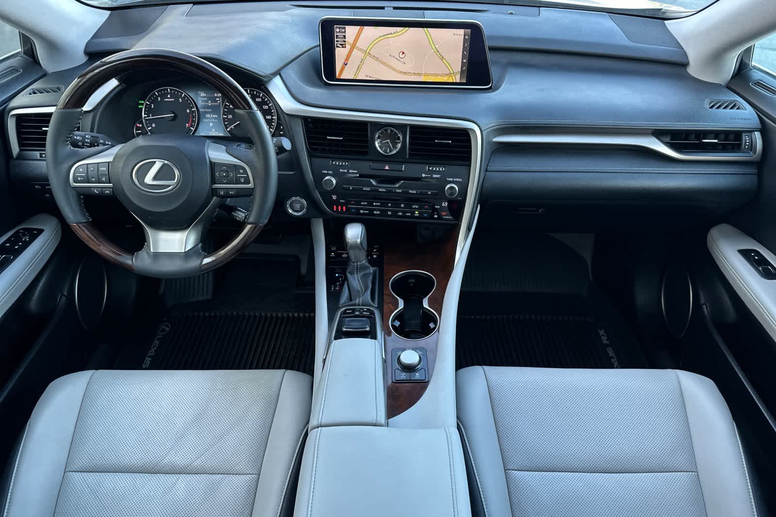 Thumbnail: 2017 Lexus RX - 3