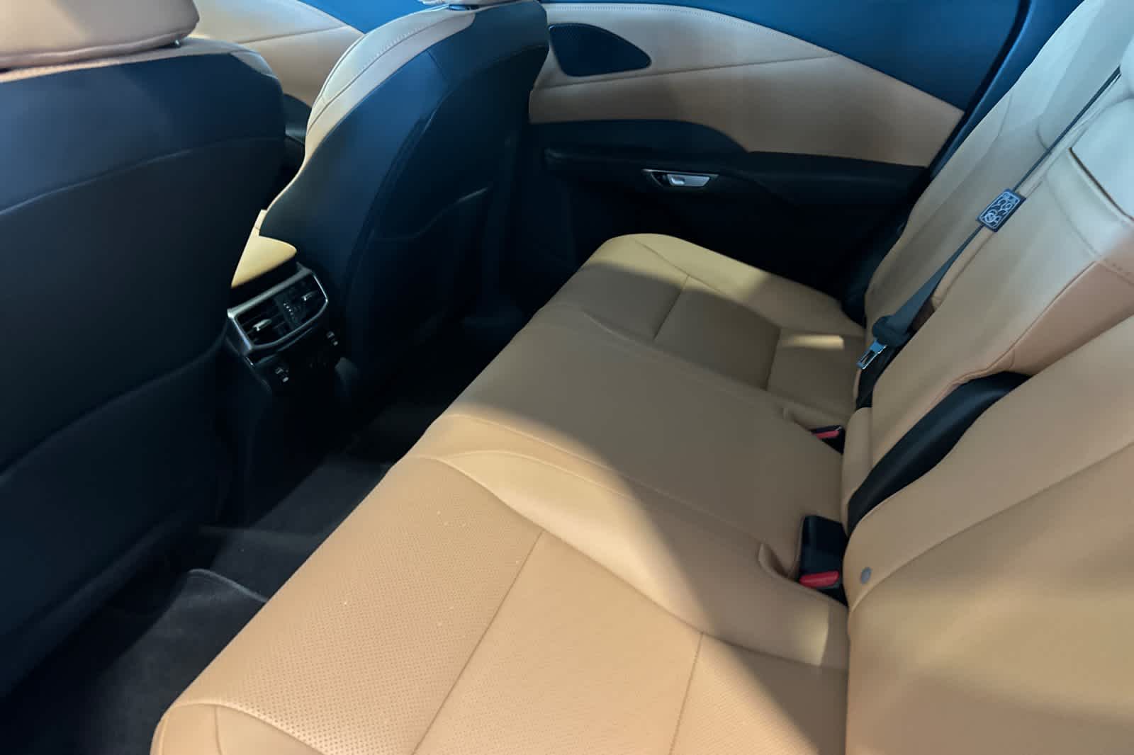 Thumbnail: 2026 Lexus RX - 4