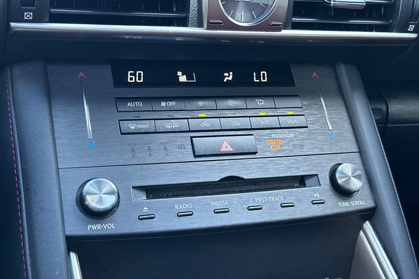 Thumbnail: 2020 Lexus IS - 21