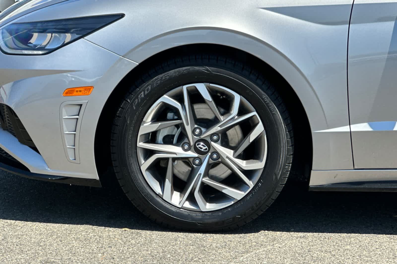 Thumbnail: 2021 Hyundai Sonata - 30