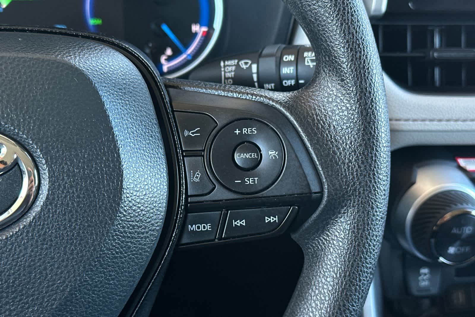Thumbnail: 2024 Toyota RAV4 - 26