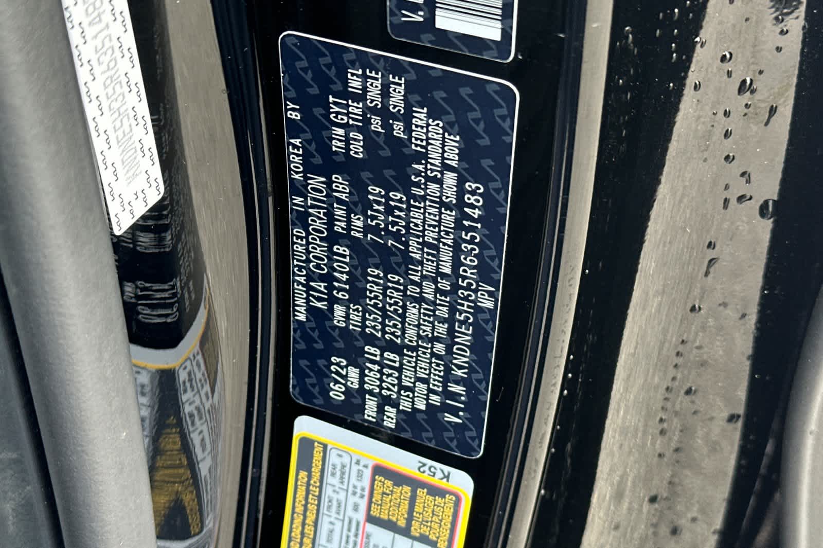 Thumbnail: 2024 Kia Carnival - 36