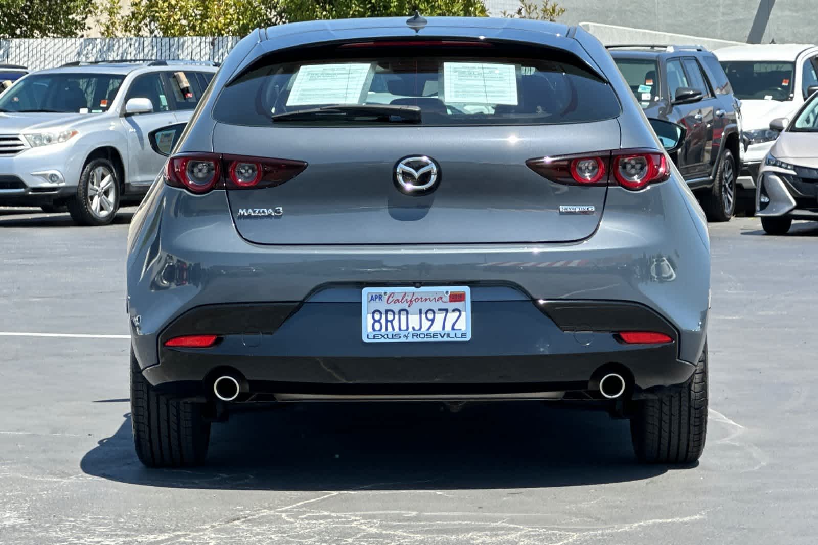 2020 Mazda Mazda3 Premium 8