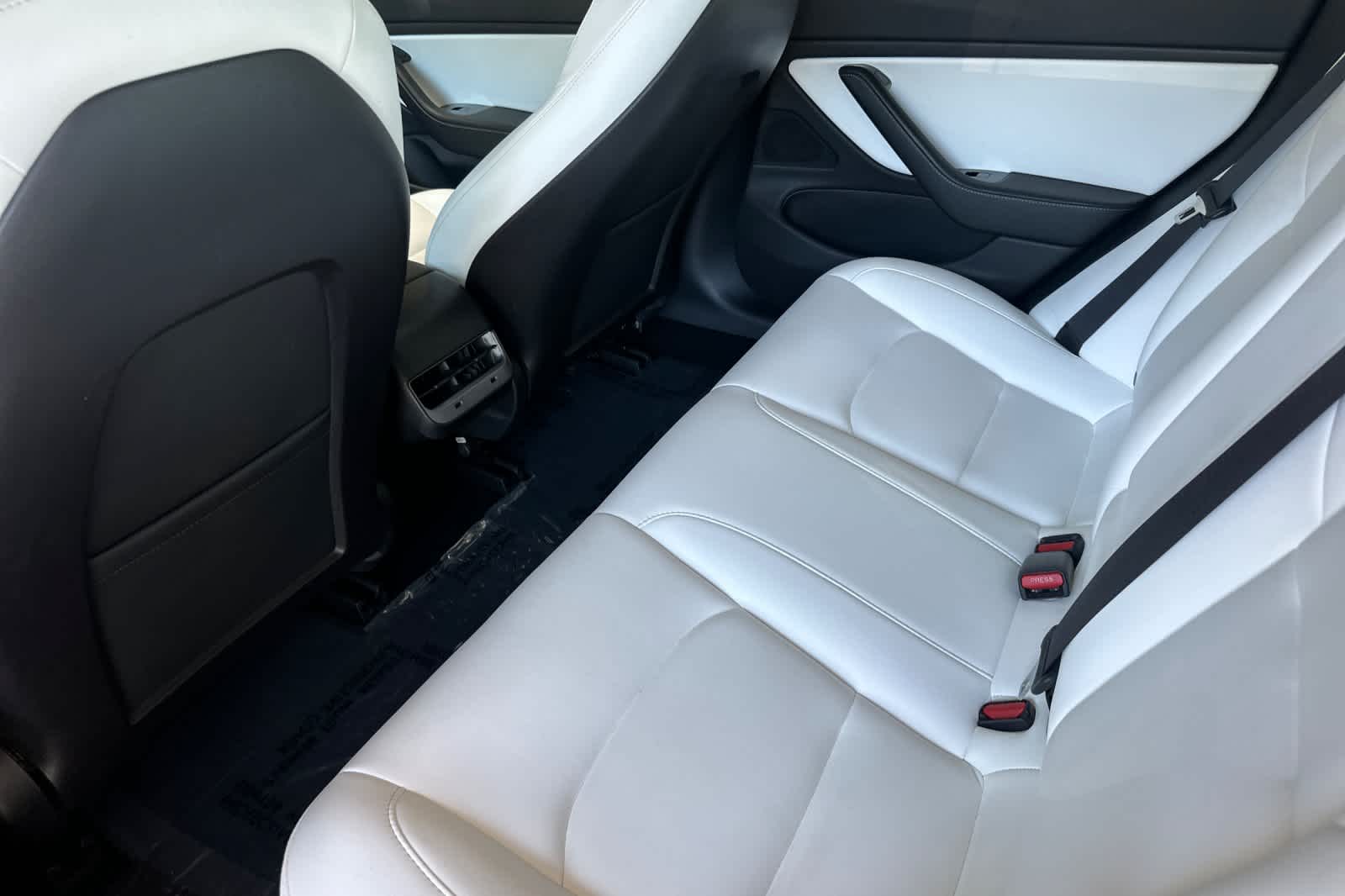 2019 Tesla Model 3 Long Range 4