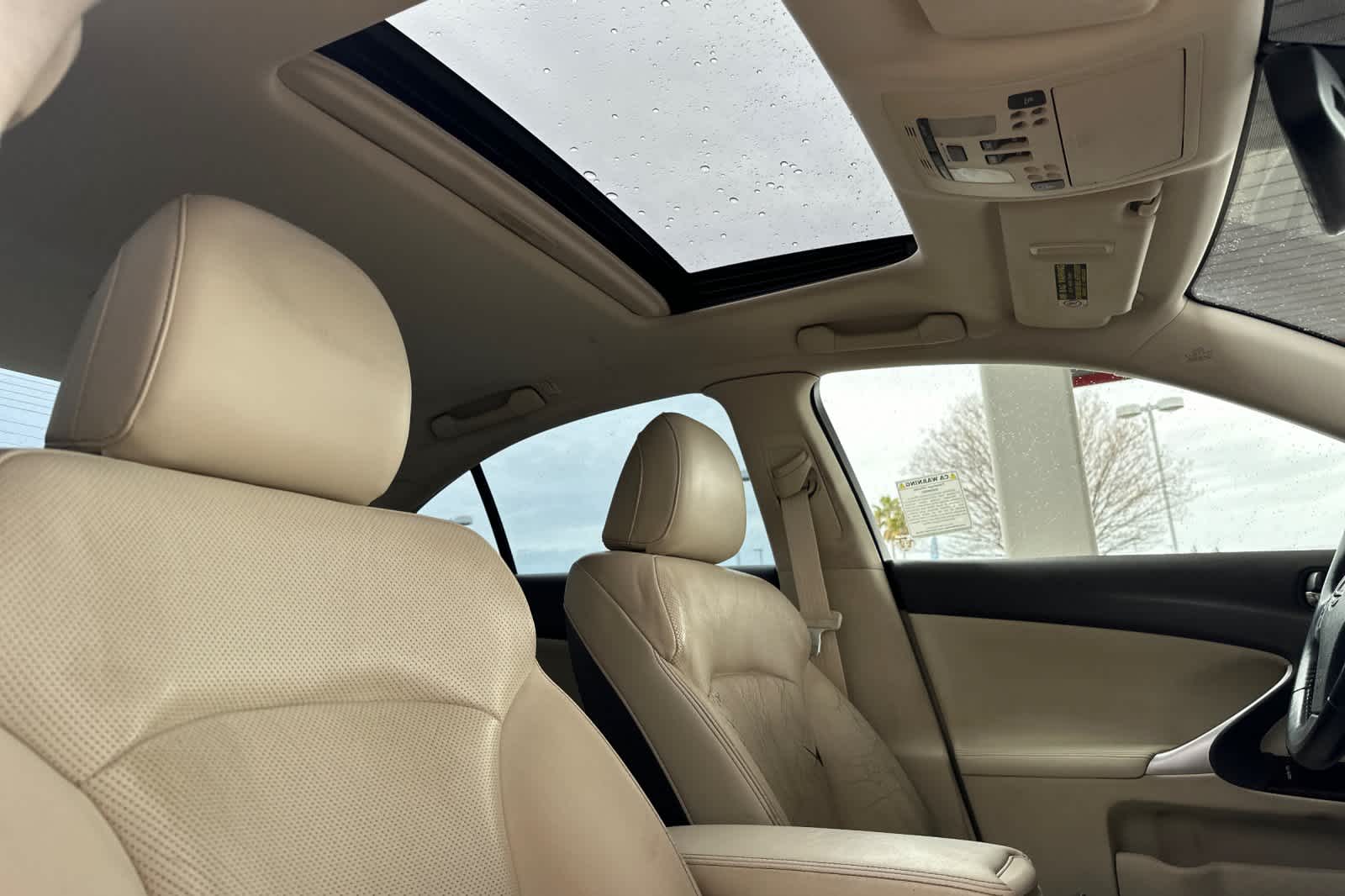 Thumbnail: 2013 Lexus IS - 17