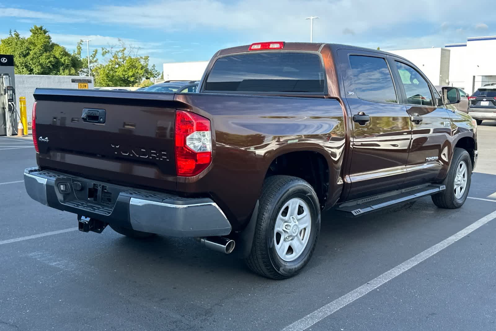 Thumbnail: 2016 Toyota Tundra - 2