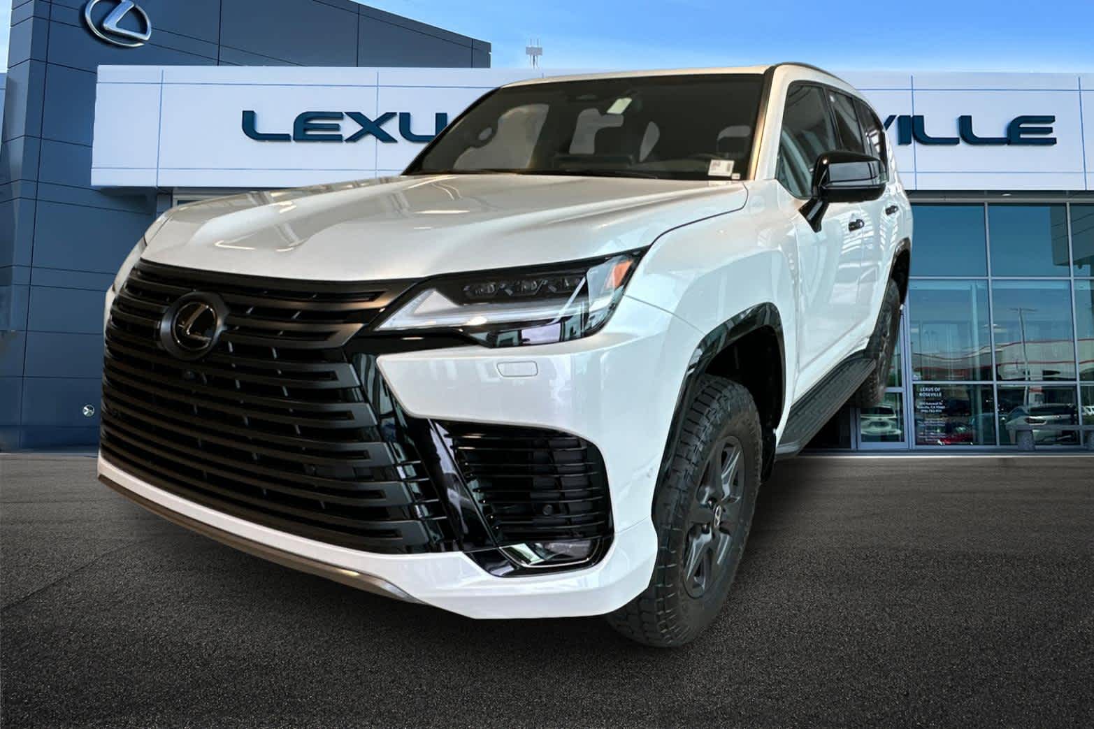 Thumbnail: 2025 Lexus LX - 1