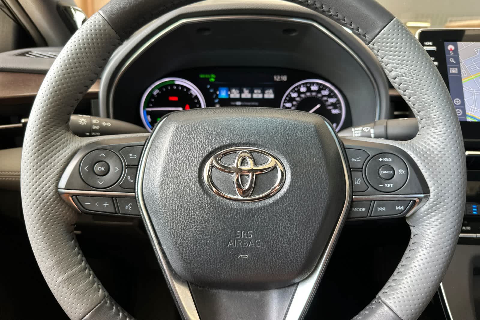 Thumbnail: 2021 Toyota Avalon - 25