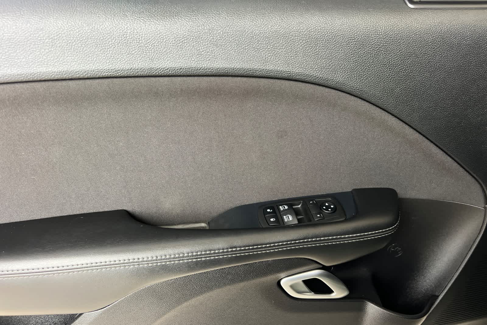 Thumbnail: 2019 Dodge Challenger - 12