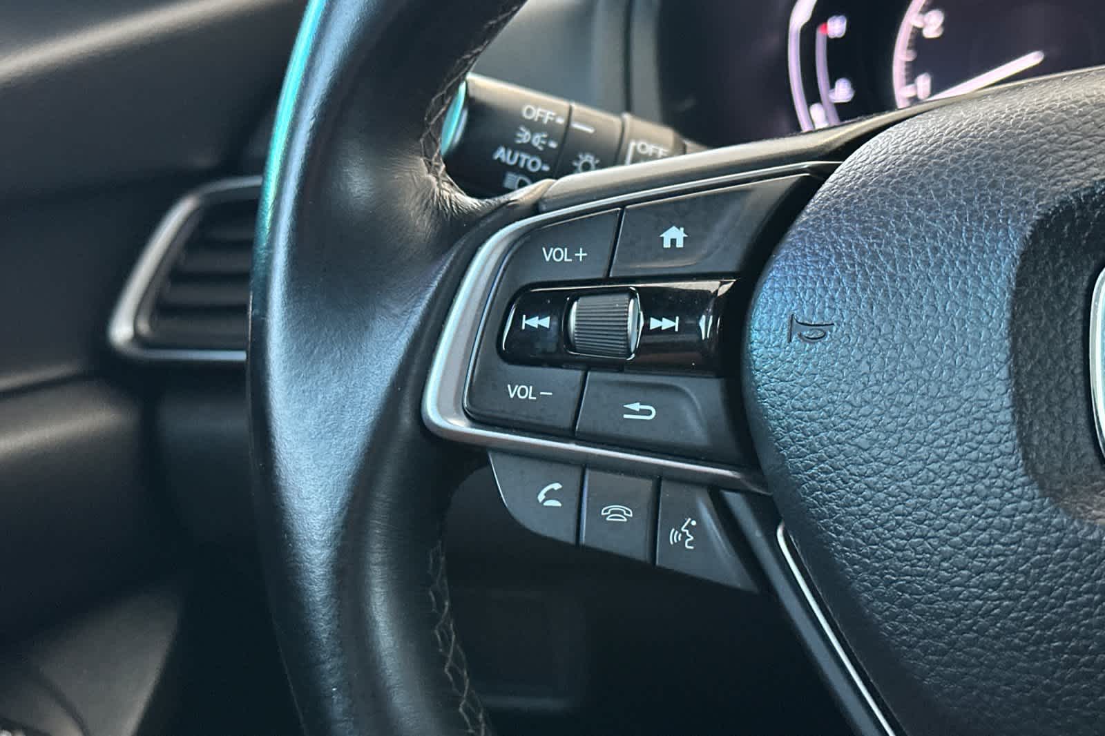 Thumbnail: 2018 Honda Accord - 24