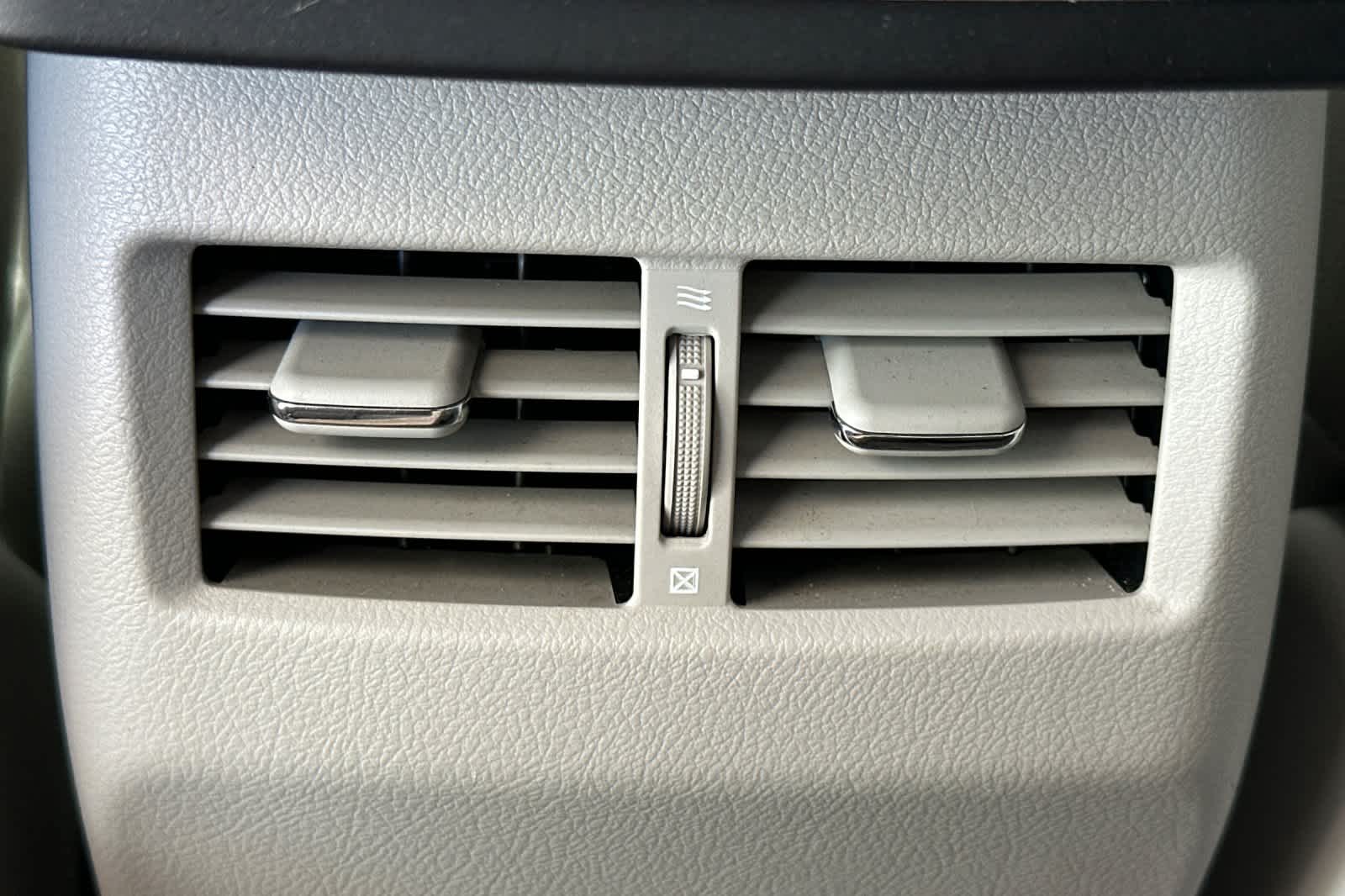 Thumbnail: 2011 Lexus RX - 14