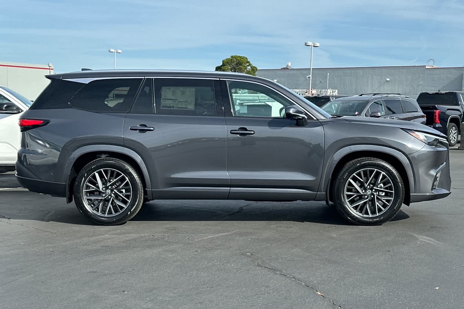 Thumbnail: 2026 Lexus TX - 6