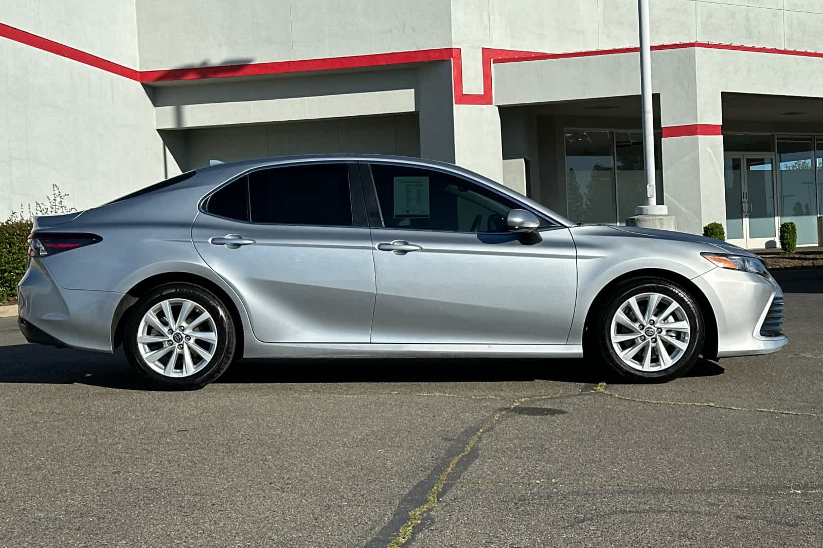 Thumbnail: 2023 Toyota Camry - 6