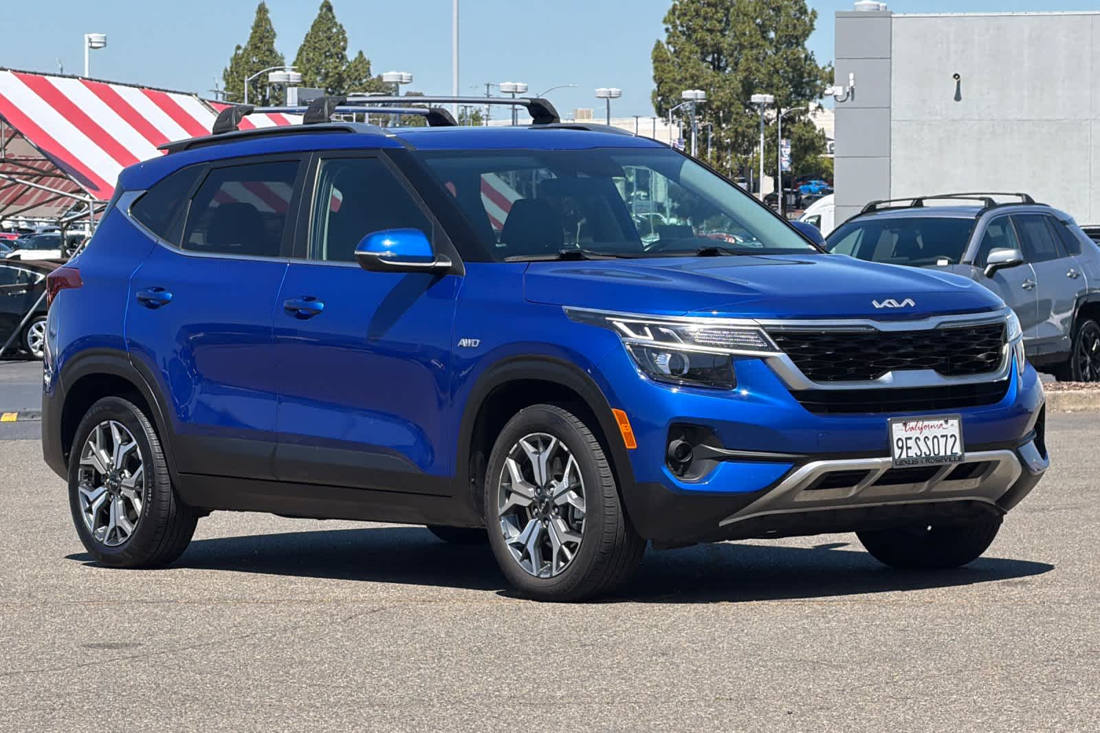 Thumbnail: 2023 Kia Seltos - 5