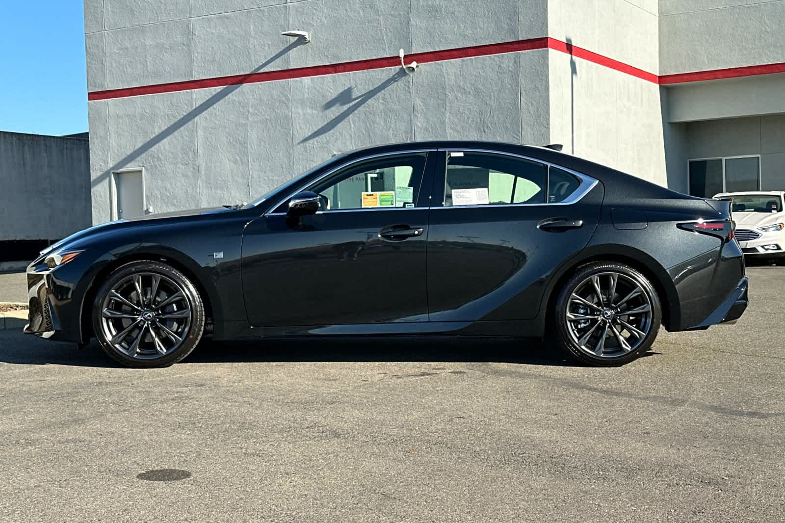 Thumbnail: 2025 Lexus IS - 9