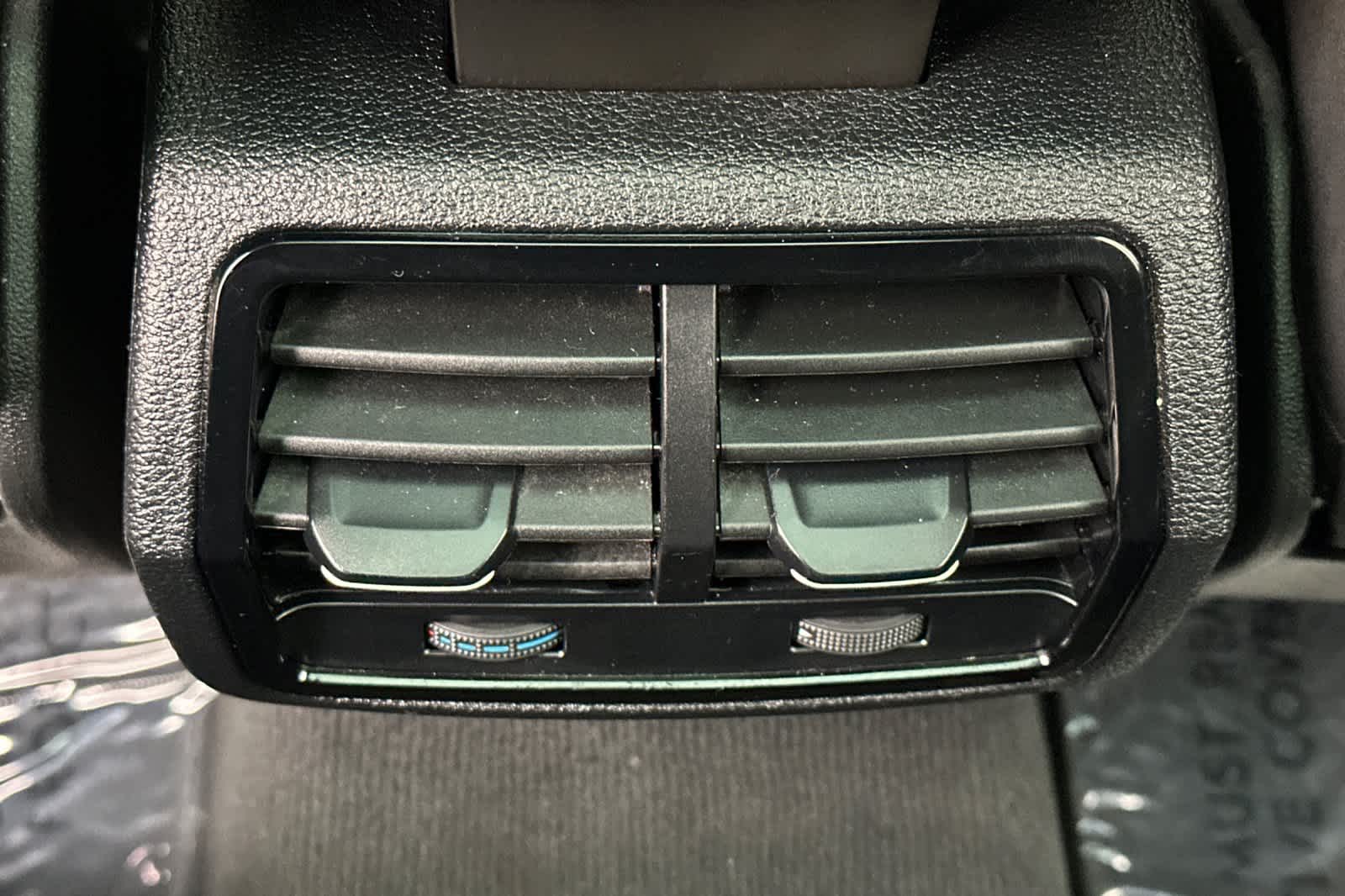 Thumbnail: 2023 Audi Q3 - 14