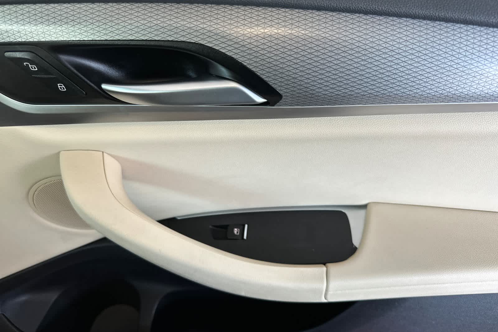 Thumbnail: 2019 BMW X3 - 19