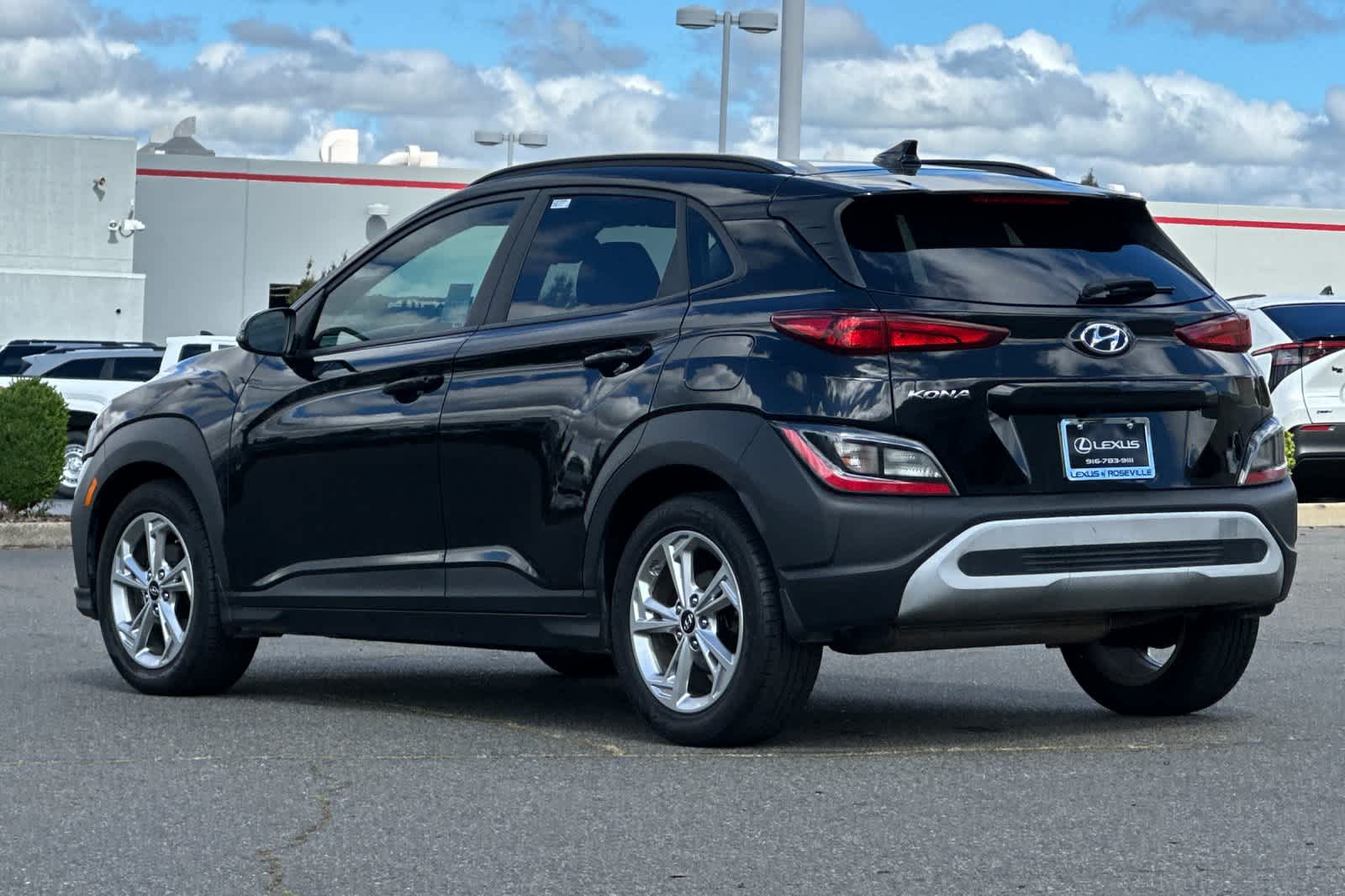 Thumbnail: 2022 Hyundai Kona - 7