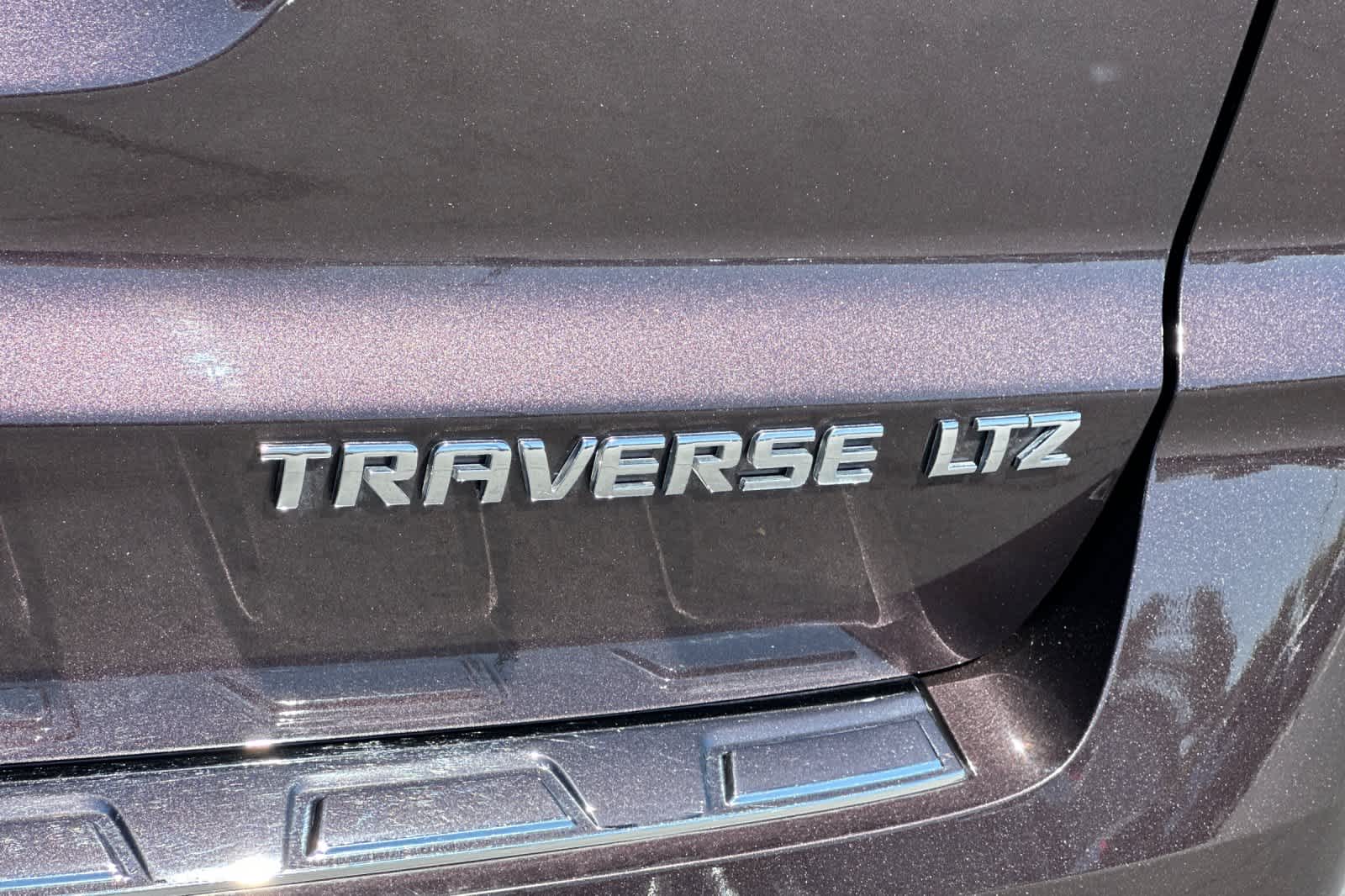 Thumbnail: 2016 Chevrolet Traverse - 33