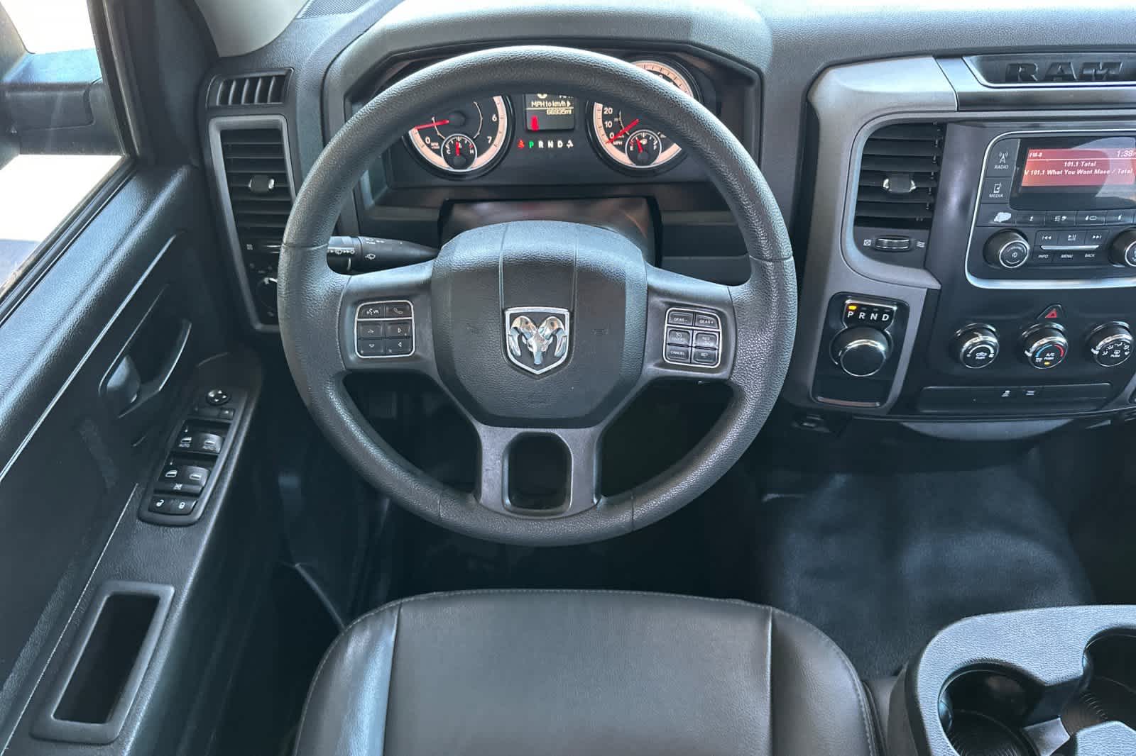 2019 RAM 1500 Classic Tradesman 14