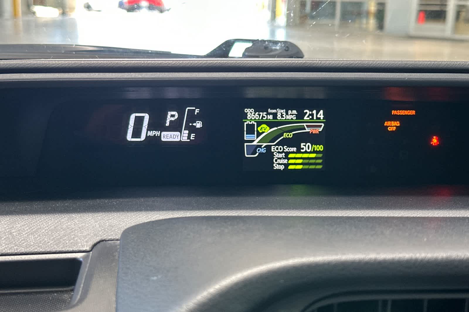 Thumbnail: 2015 Toyota Prius c - 28