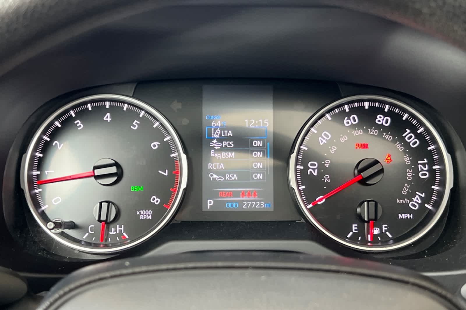 Thumbnail: 2021 Toyota RAV4 - 28