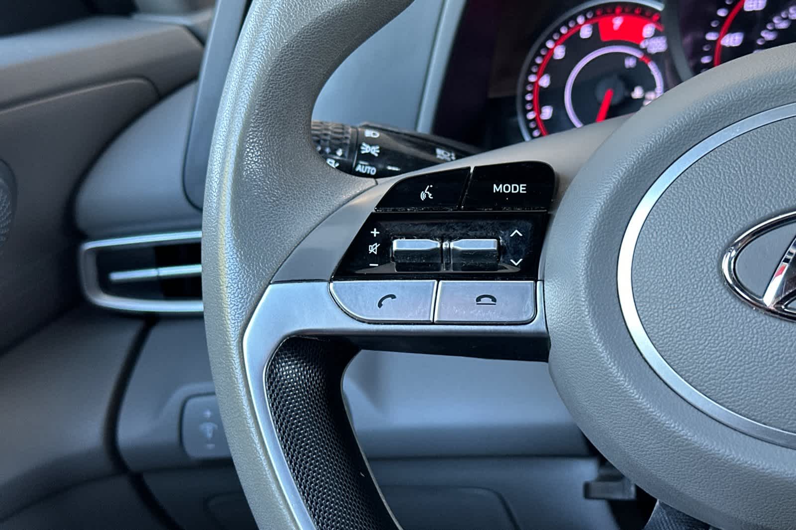 Thumbnail: 2021 Hyundai Elantra - 23