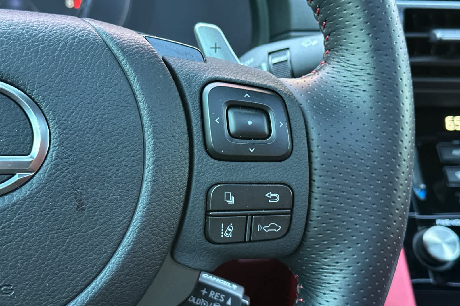 Thumbnail: 2023 Lexus IS - 27