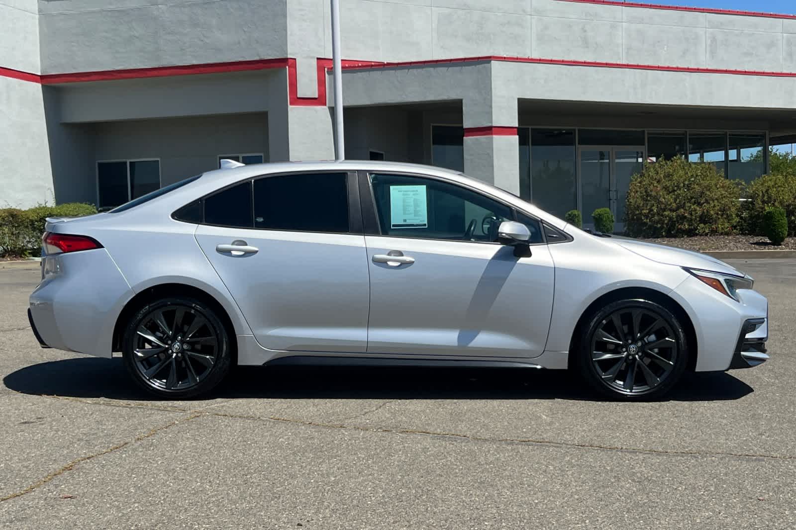 Thumbnail: 2024 Toyota Corolla - 6