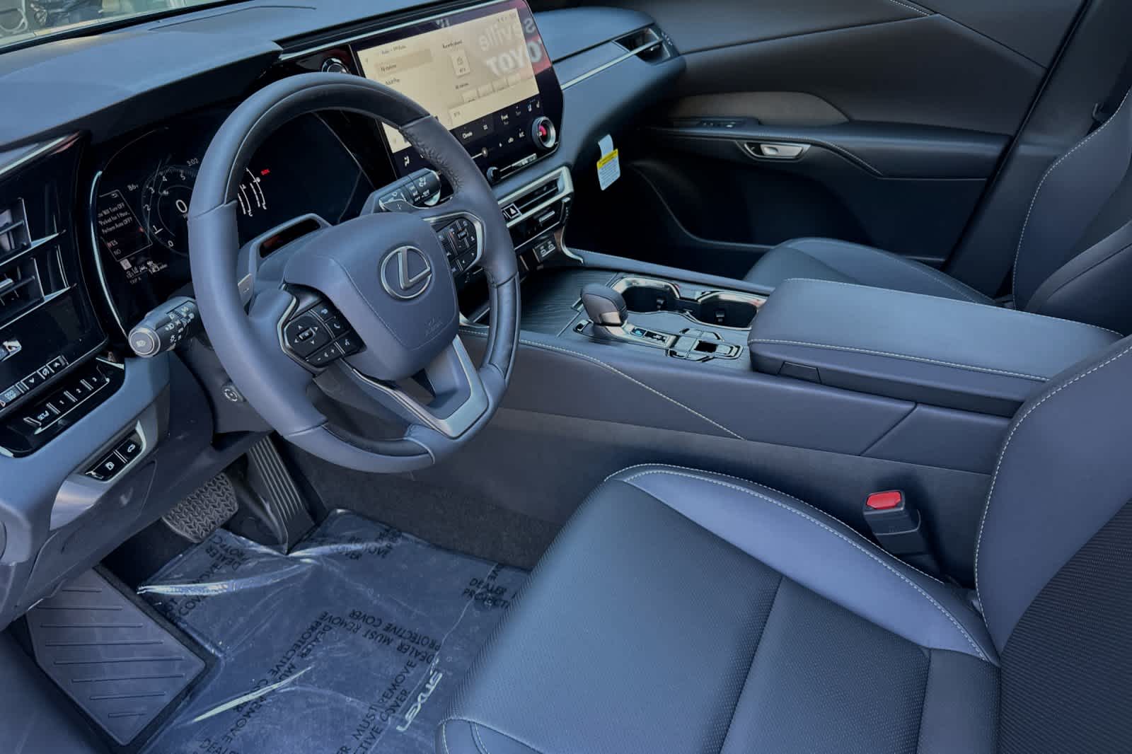Thumbnail: 2024 Lexus RX - 11
