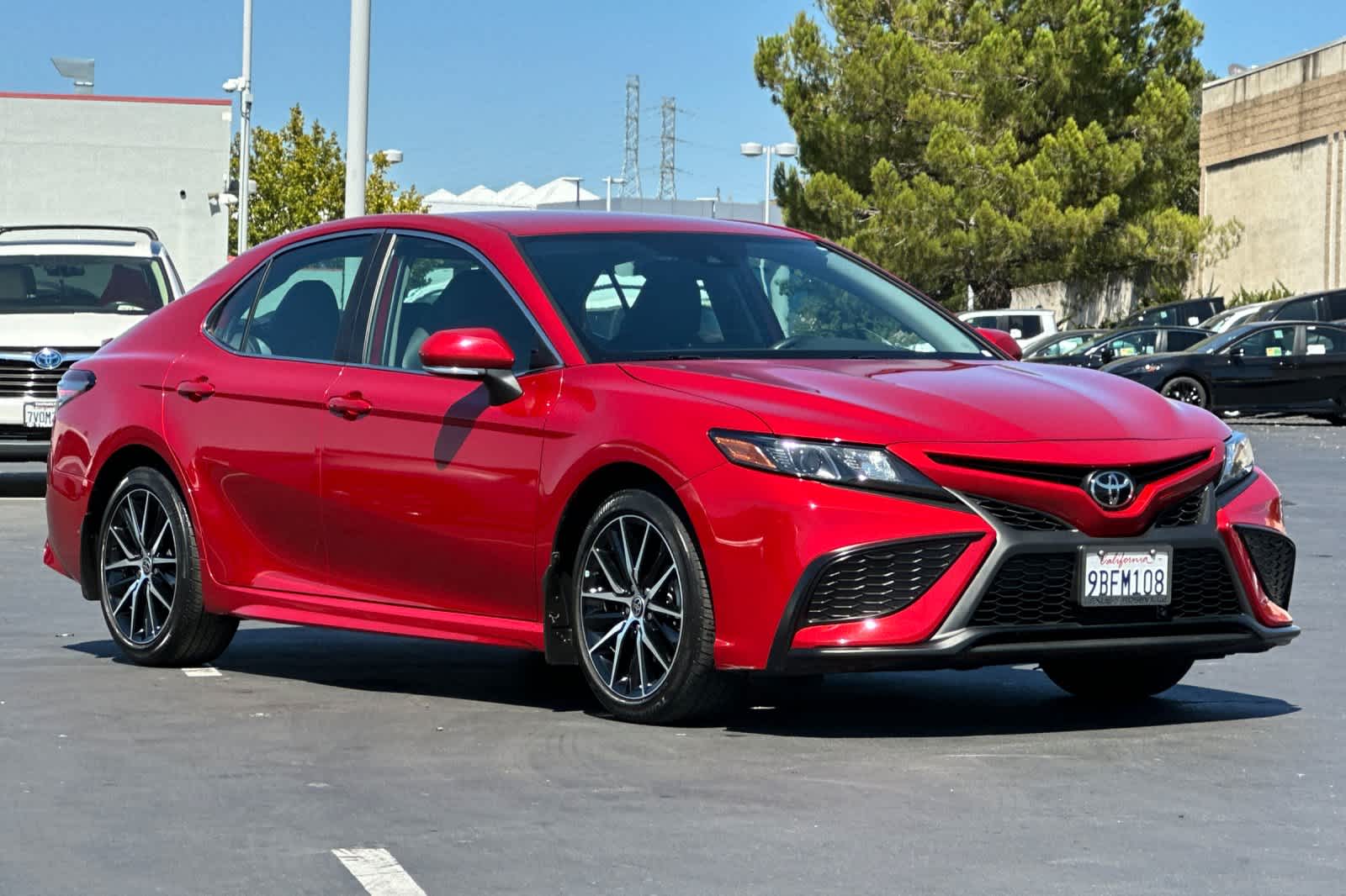 Thumbnail: 2022 Toyota Camry - 5