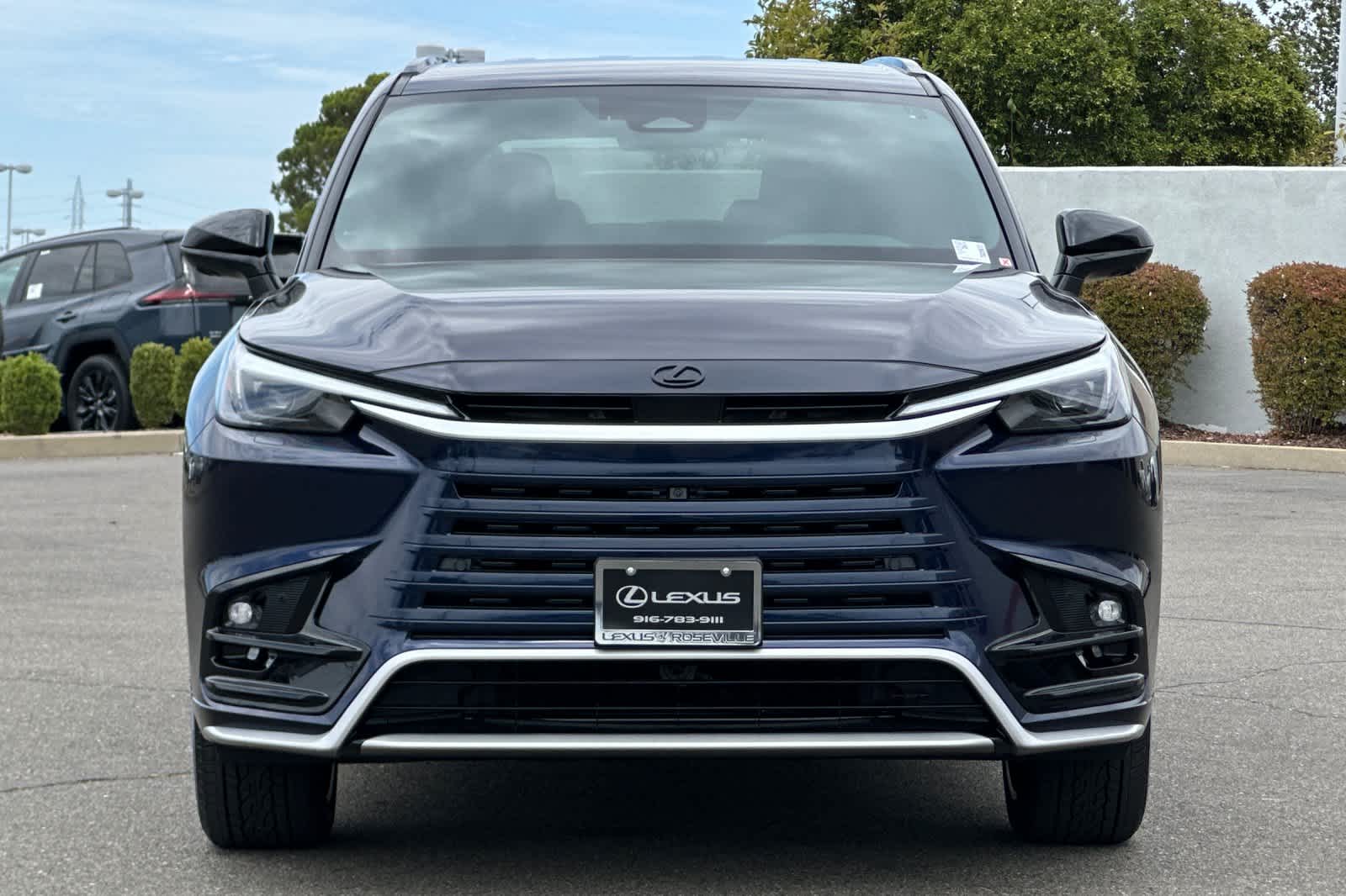 Thumbnail: 2026 Lexus TX - 10