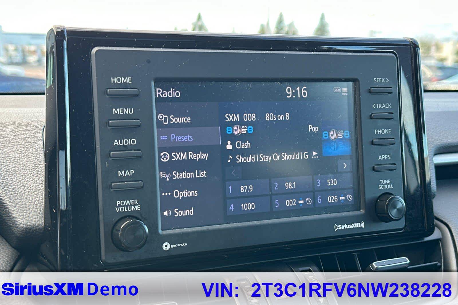 Thumbnail: 2022 Toyota RAV4 - 33