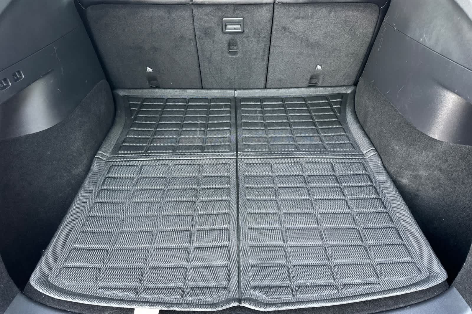 Thumbnail: 2021 Tesla Model Y - 16