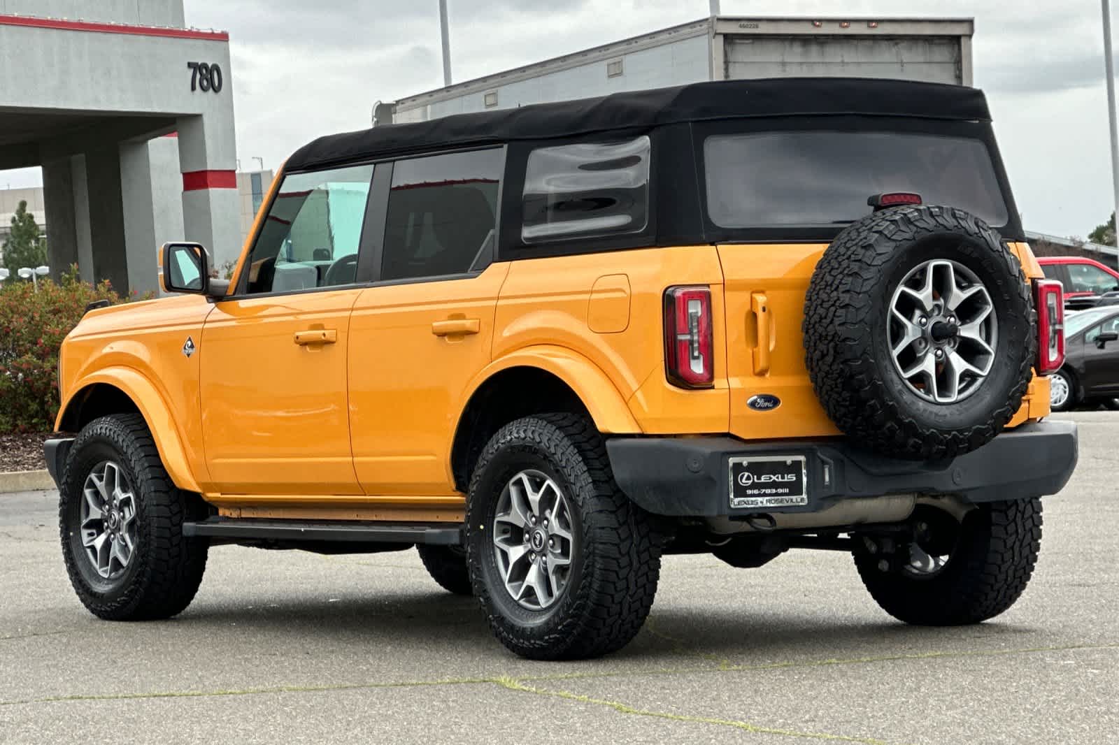 Thumbnail: 2022 Ford Bronco - 7