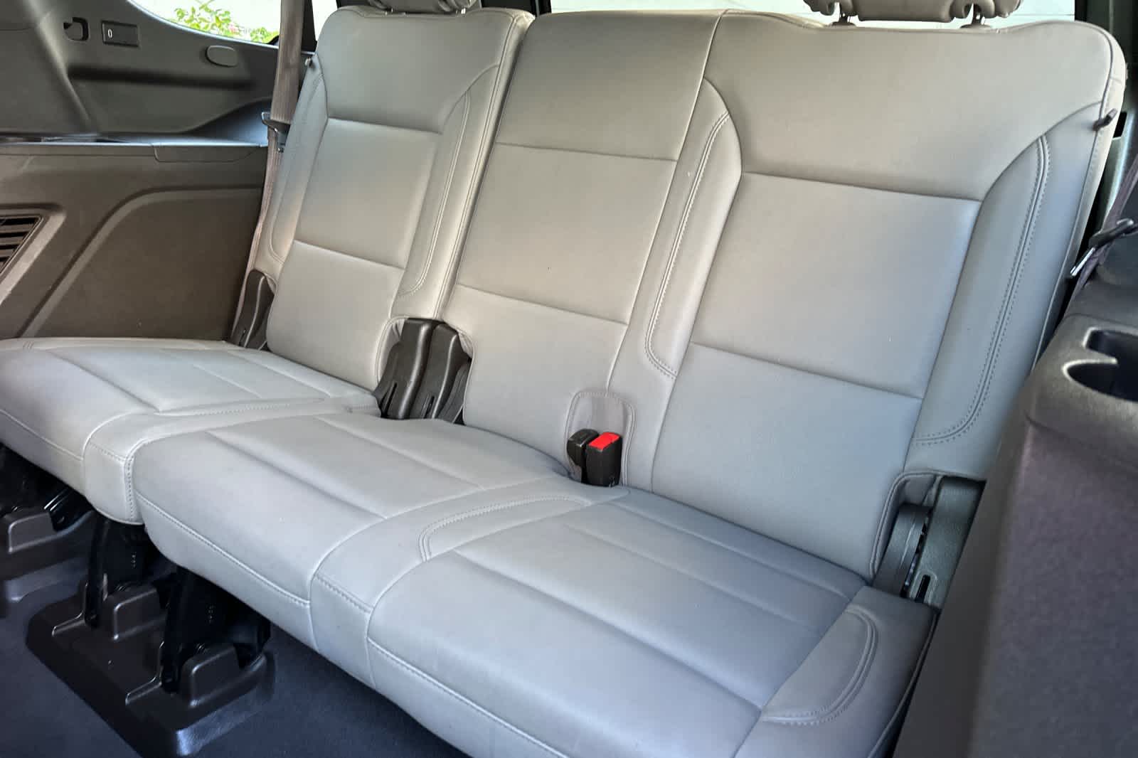 Thumbnail: 2021 Chevrolet Tahoe - 15