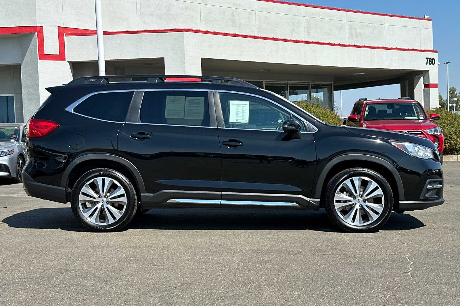 2022 Subaru Ascent Limited 6