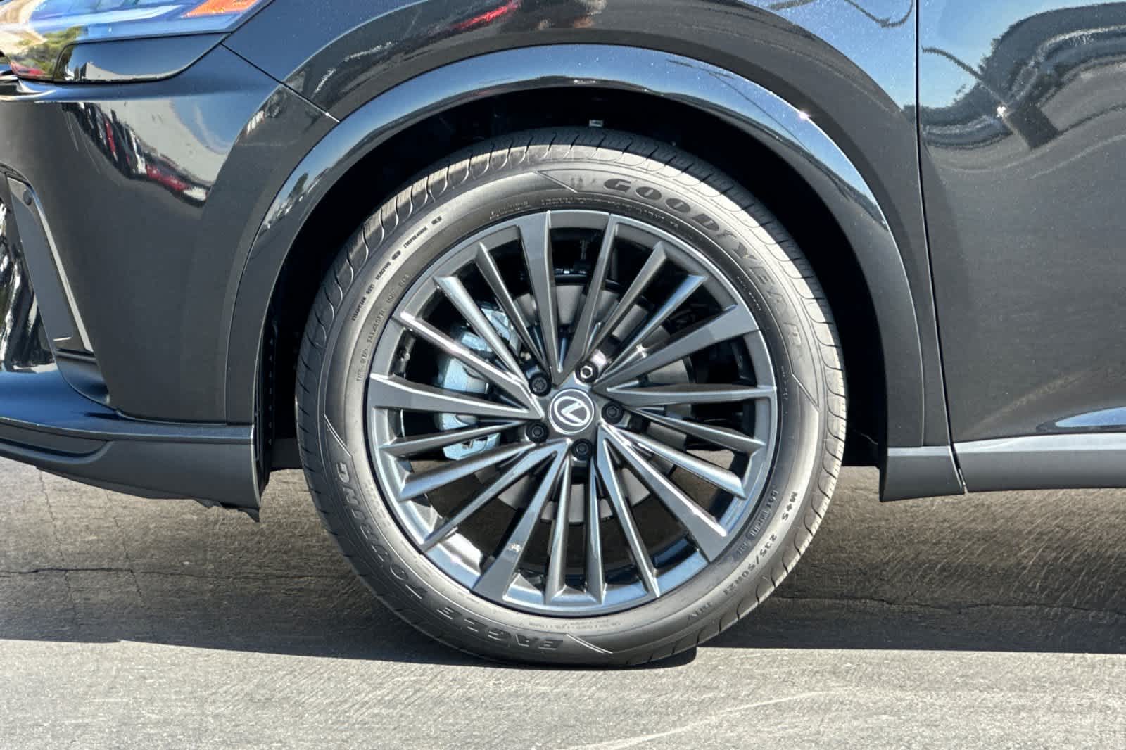 Thumbnail: 2024 Lexus RX - 31
