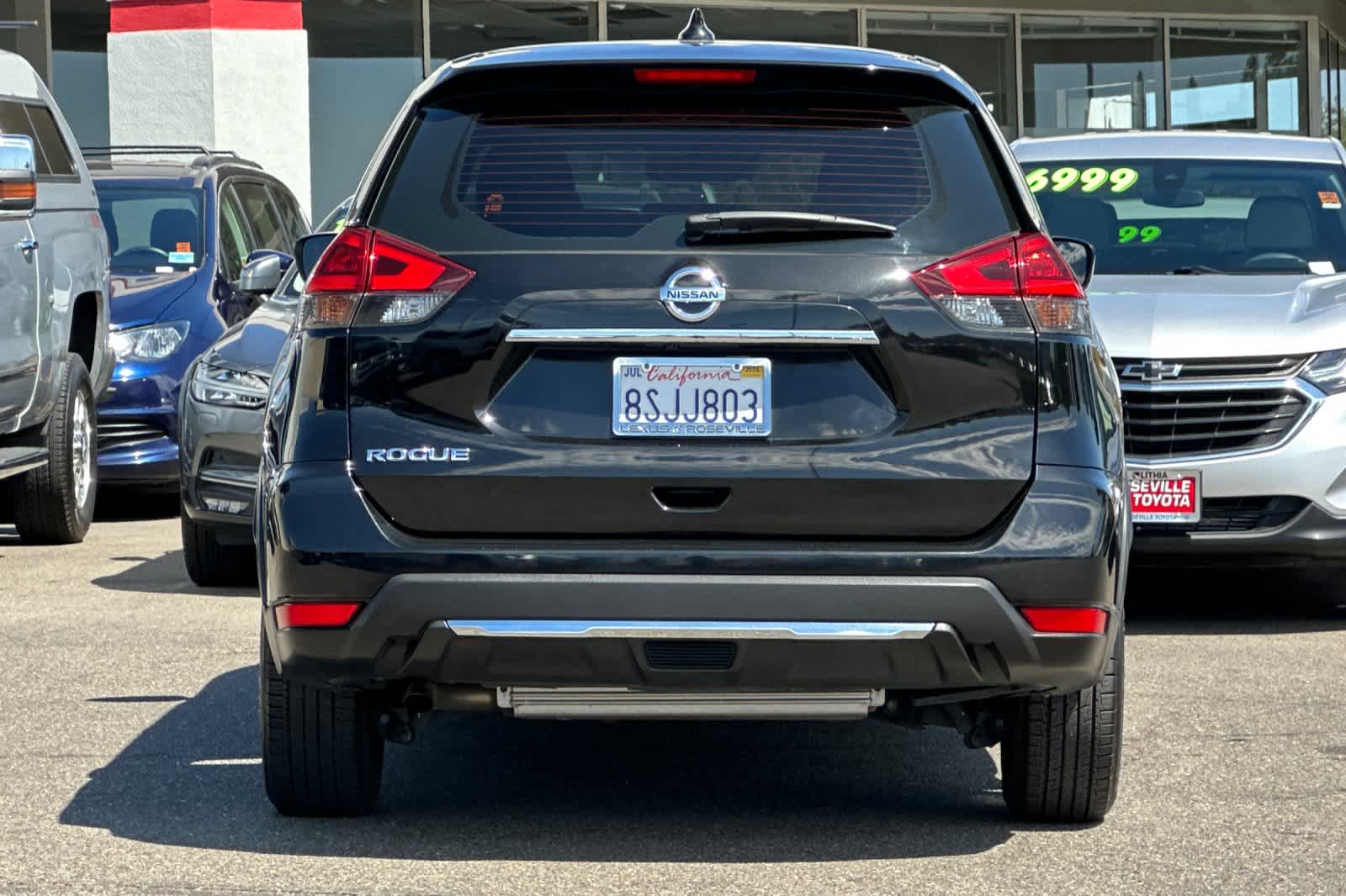 Thumbnail: 2020 Nissan Rogue - 8