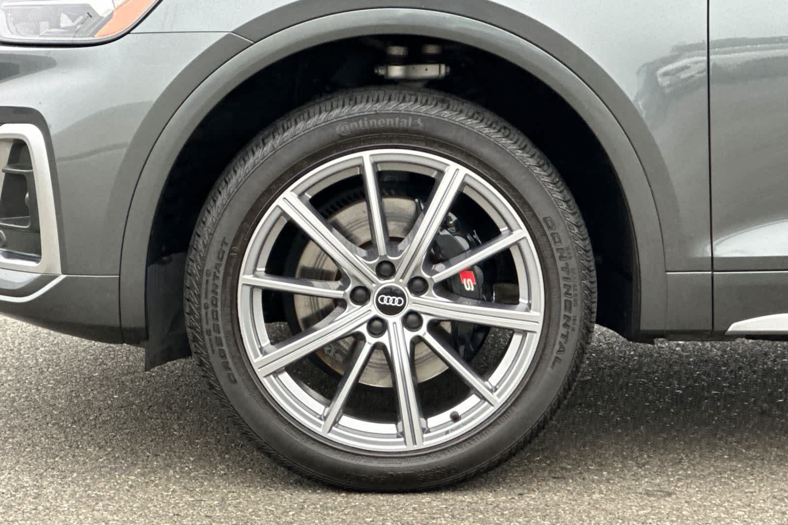 Thumbnail: 2022 Audi SQ5 - 30