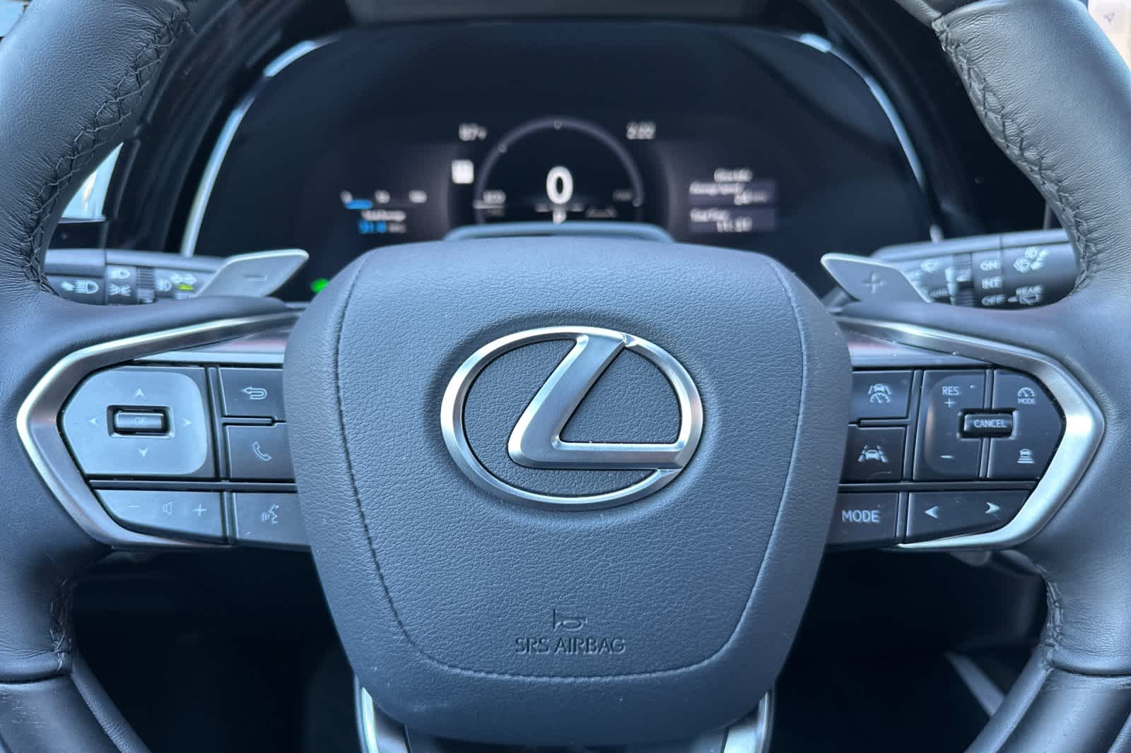Thumbnail: 2025 Lexus RX - 26